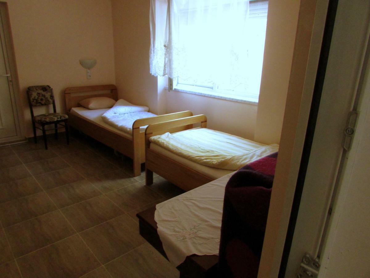 Pensiunea Bio Coltău Buitenkant foto